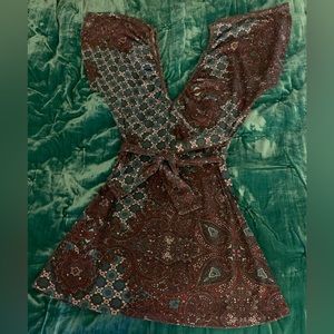 Paisley Deep-V Neck Mini Dress with Short Cape Sleeves